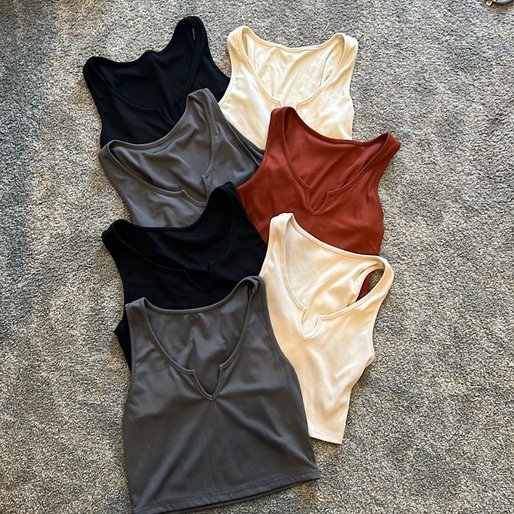 Lot of 7 Tanks